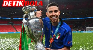 Jorginho Raih Penghargaan UEFA Player of The Year